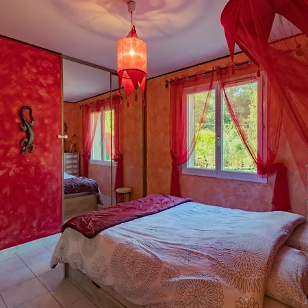 Petit Coin De Paradis Périgourdin Casa vacanze *
