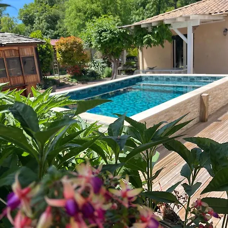 度假居 Petit Coin De Paradis Perigourdin