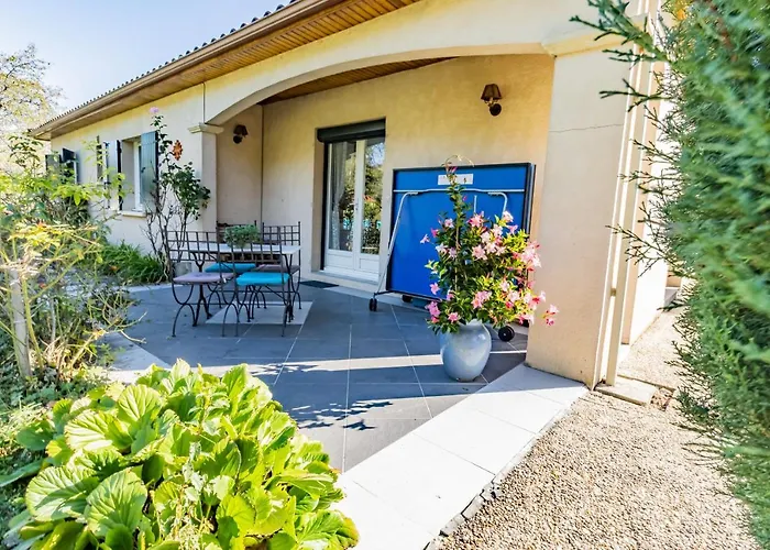 Petit Coin De Paradis Perigourdin 度假居 *