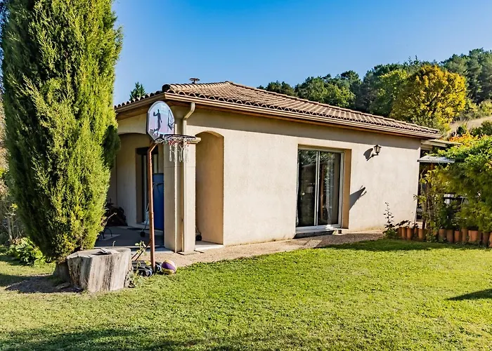 Petit Coin De Paradis Perigourdin 度假居 Montrem